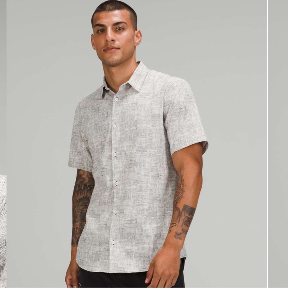 Lululemon Airing Short Sleeve Shirt “Ventlight” Mesh